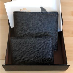 Black Coach Leather wallet (75096–GCT COMPACT ID)